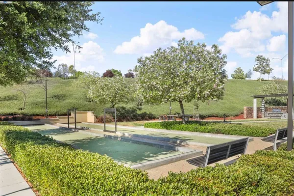 $1,049,999 | 520 Sandalwood Drive, Livermore, CA 94551