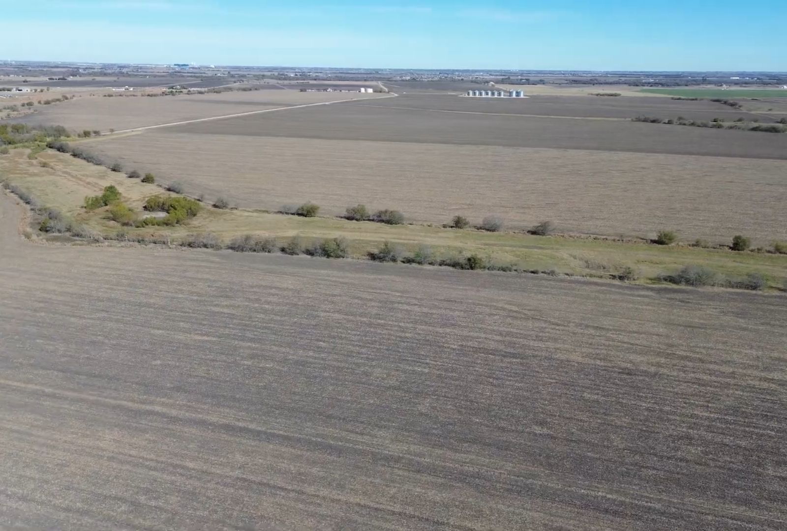 18402 Manda Carlson Road Coupland, TX 78615 - Photo 20 of 29