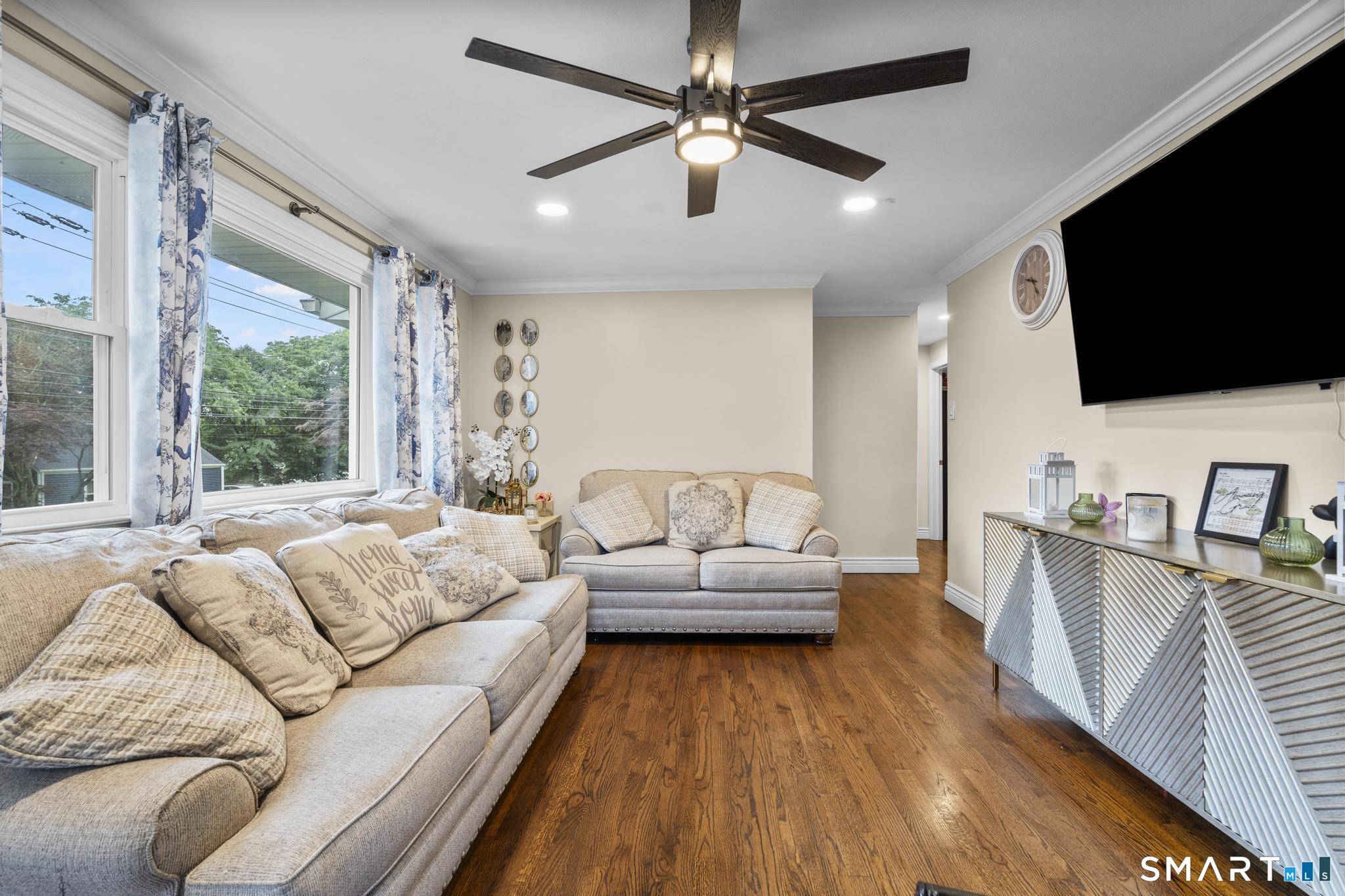33 Allen Avenue Meriden, CT 06451 - Photo 5 of 36