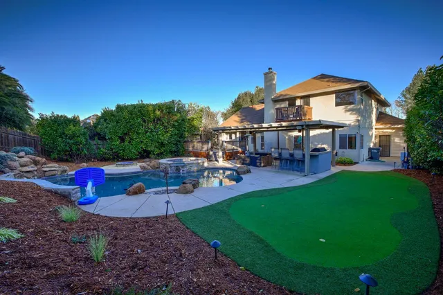 $899,000 | 1068 Kensington Drive, Roseville, CA 95661