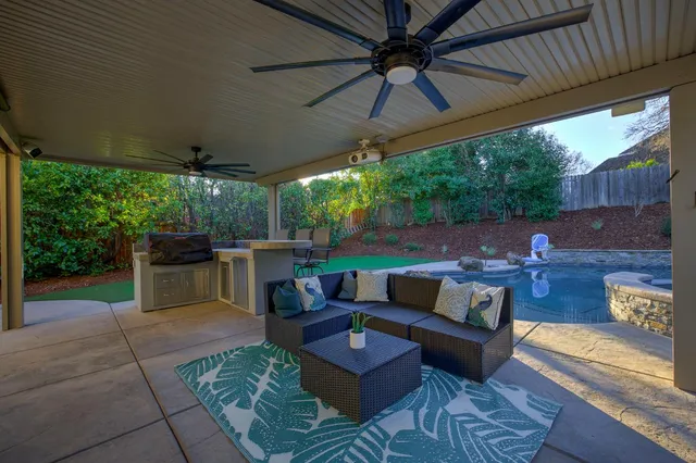 $899,000 | 1068 Kensington Drive, Roseville, CA 95661