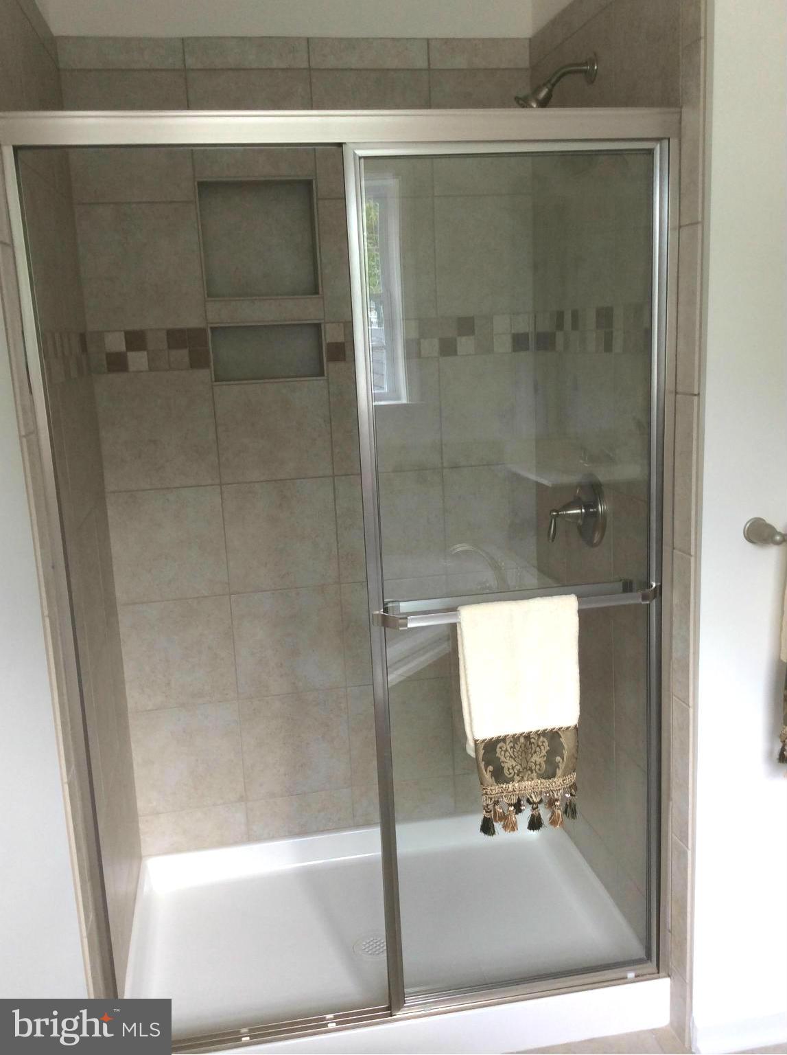 8365 WB&A Road Severn, MD 21144 - Photo 12 of 30 Ceramic Tiled Shower with Built-ins