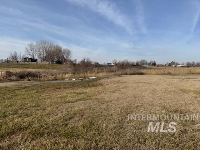 28750 Rocky Road Parma, ID 83660 - Photo 2 of 34
