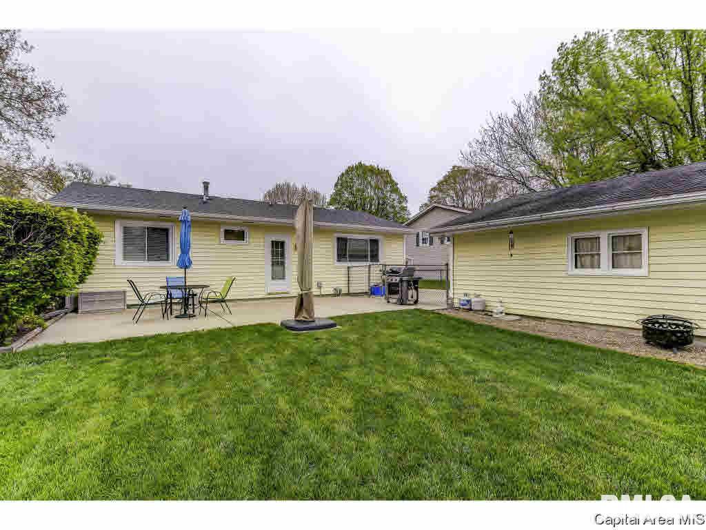 1317 Valley Drive Springfield, IL 62702 - Photo 35 of 35