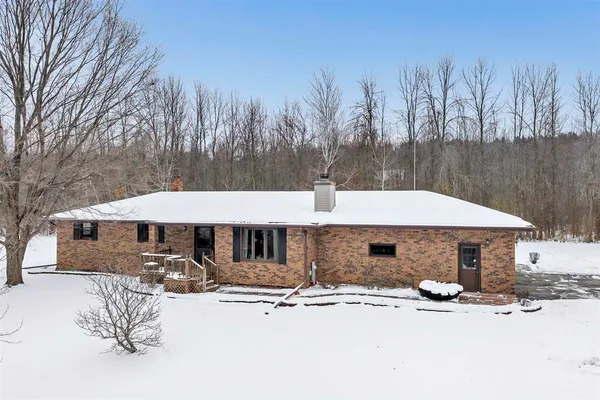 $399,900 | 4940 Hafeman Lane, Green Bay, WI 54311