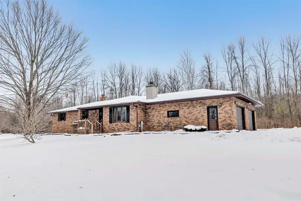 $399,900 | 4940 Hafeman Lane, Green Bay, WI 54311