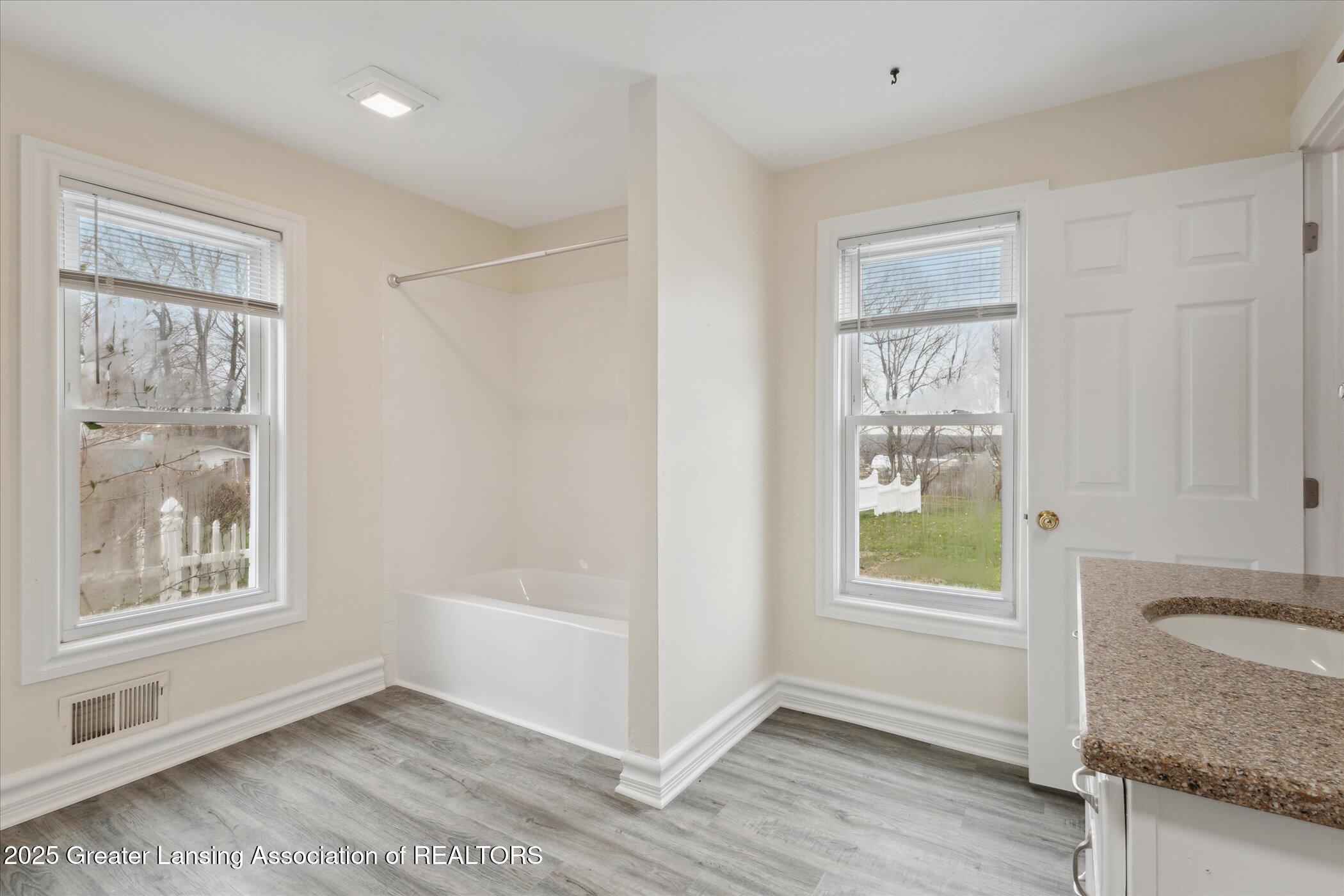 1055 Maynard Road Portland, MI 48875 - Photo 16 of 35 20-1055-Maynard-Rd-Portland-MI-48875-Win