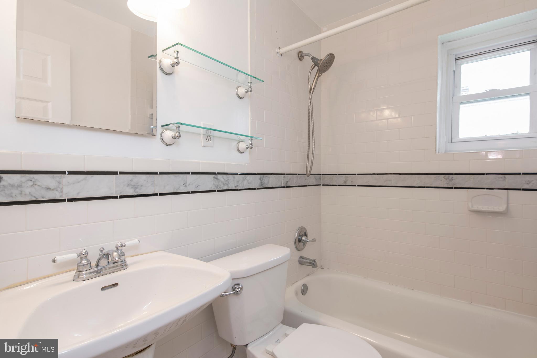 575 Pedley Road Philadelphia, PA 19128 - Photo 27 of 47 Gallery Image 27