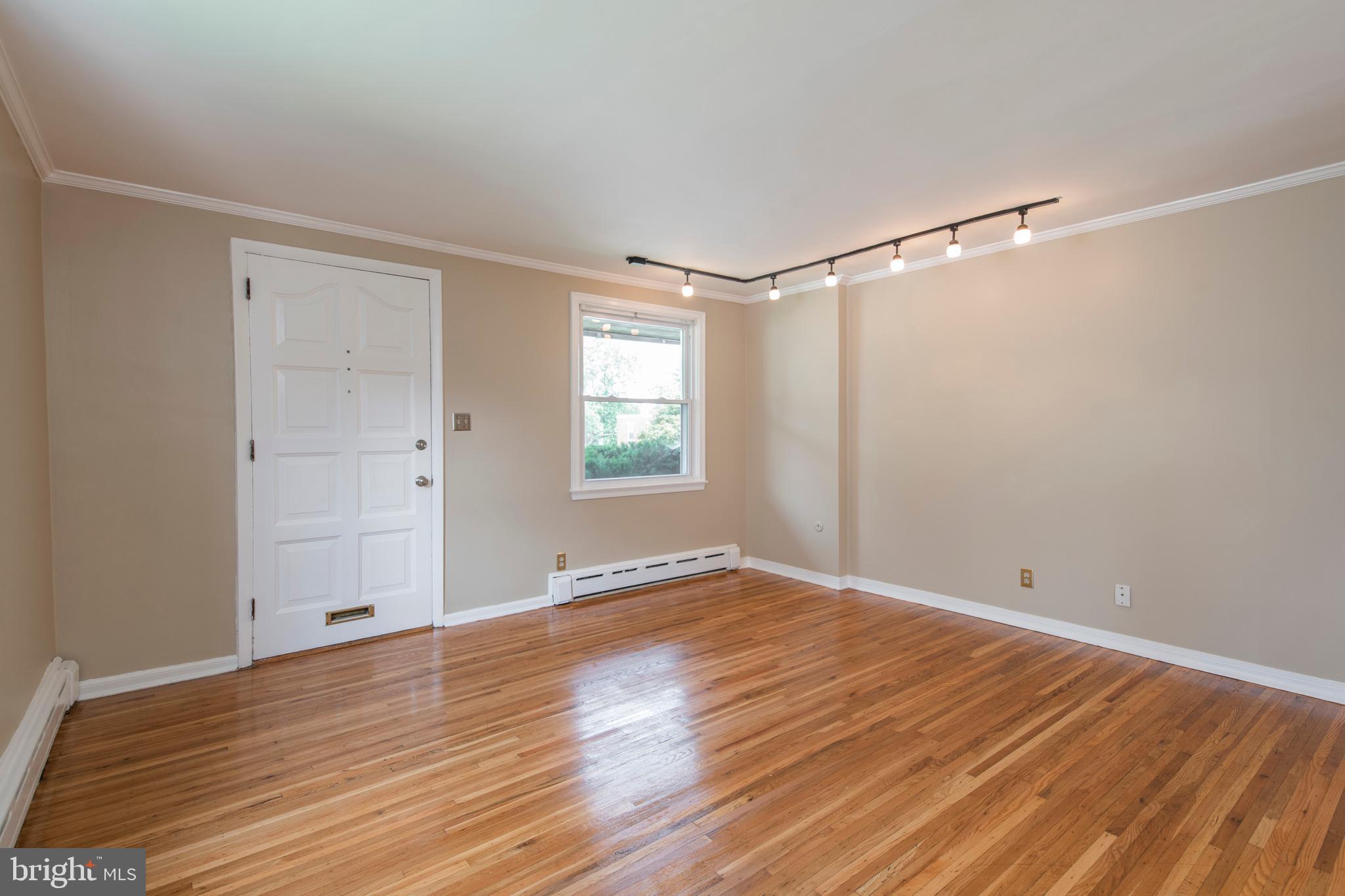 575 Pedley Road Philadelphia, PA 19128 - Photo 9 of 47 Gallery Image 9