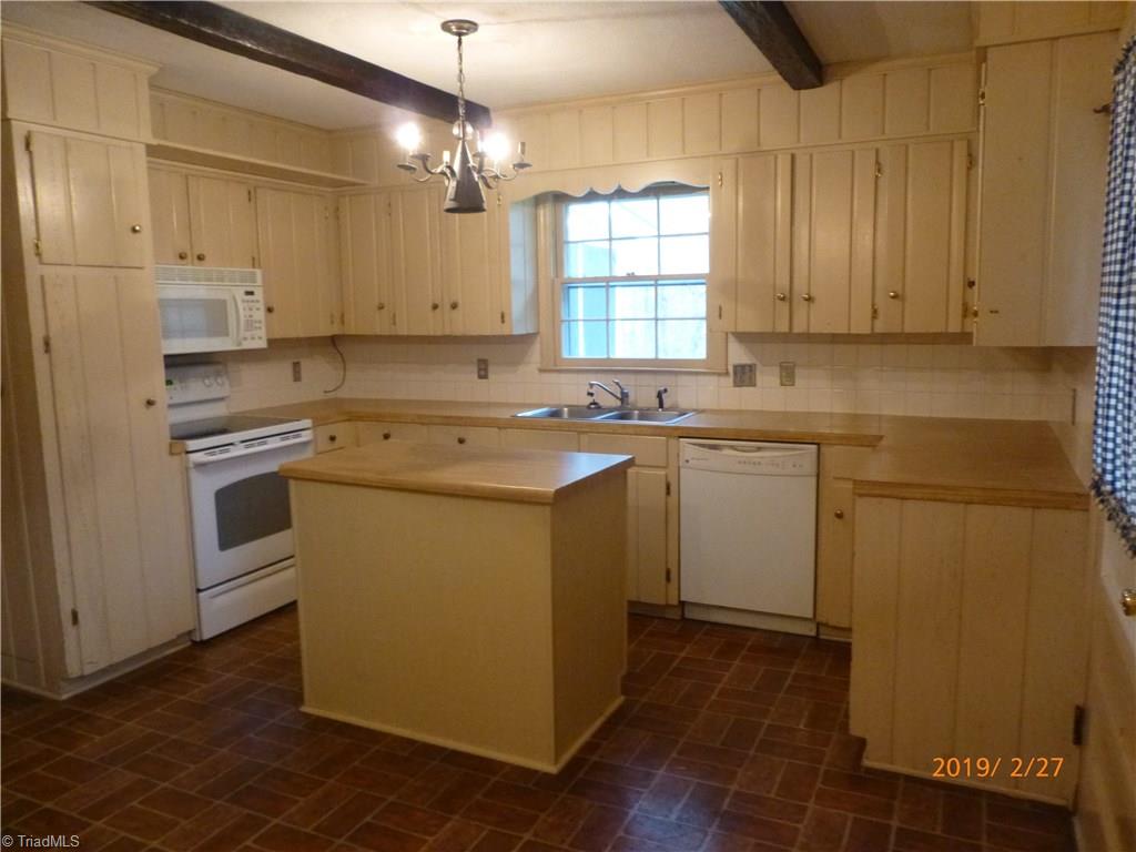 4330 Witherow Road Winston-Salem, NC 27106 - Photo 2 of 18 Gallery Image 2