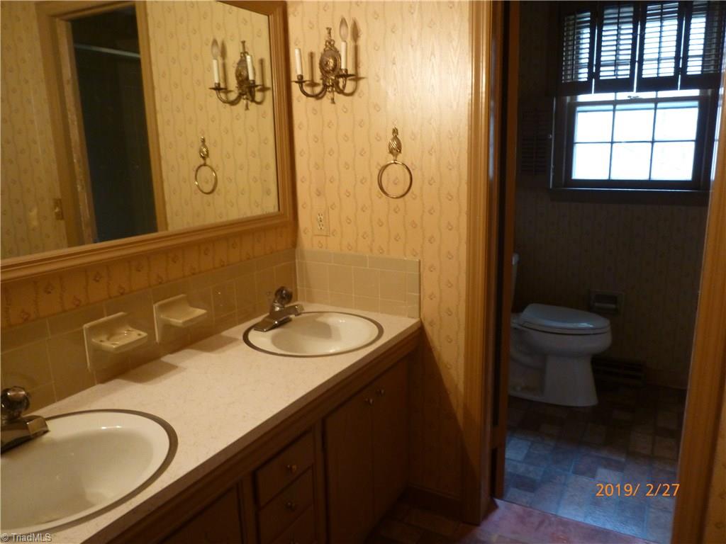 4330 Witherow Road Winston-Salem, NC 27106 - Photo 11 of 18 Gallery Image 11