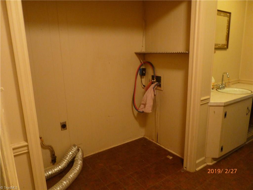 4330 Witherow Road Winston-Salem, NC 27106 - Photo 14 of 18 Gallery Image 14