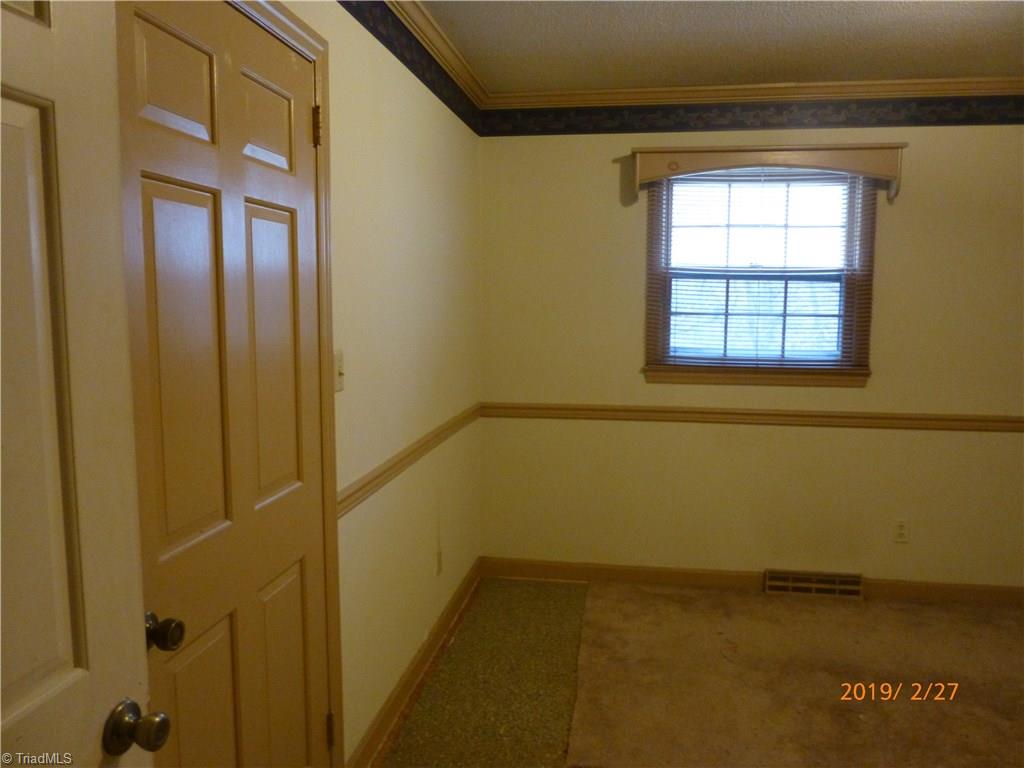 4330 Witherow Road Winston-Salem, NC 27106 - Photo 9 of 18 Gallery Image 9
