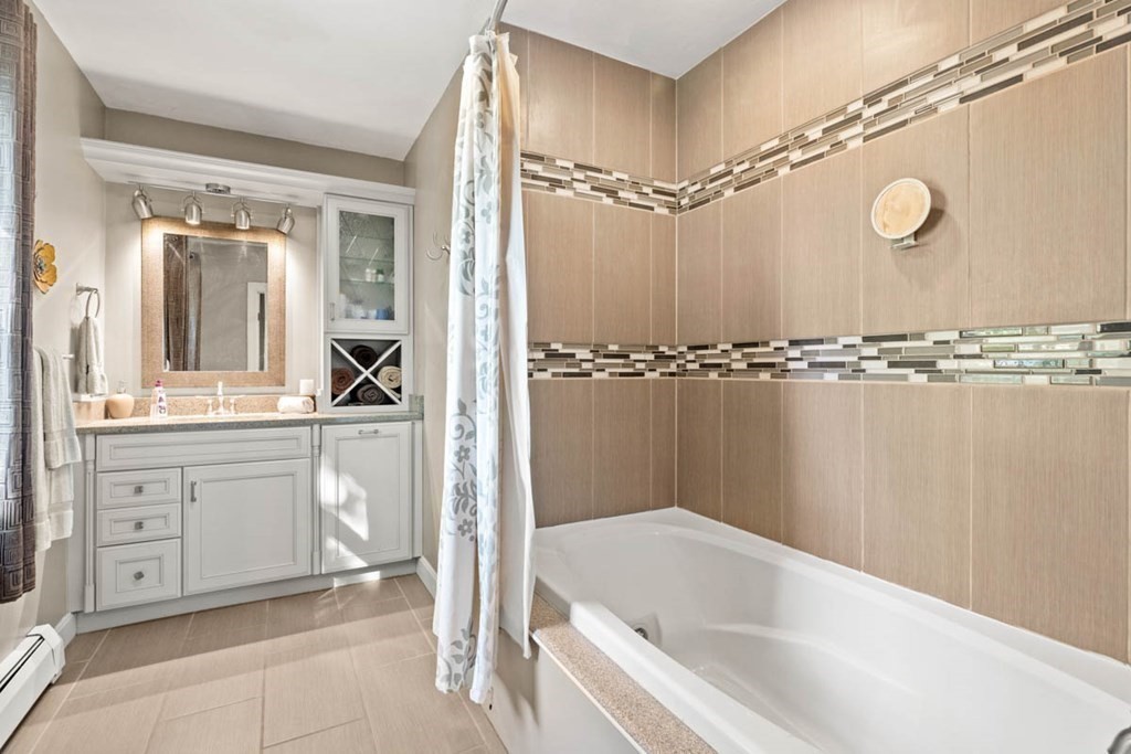 2 Valleyview Farm Road Haverhill, MA 01835 - Photo 17 of 40 Gallery Image 17