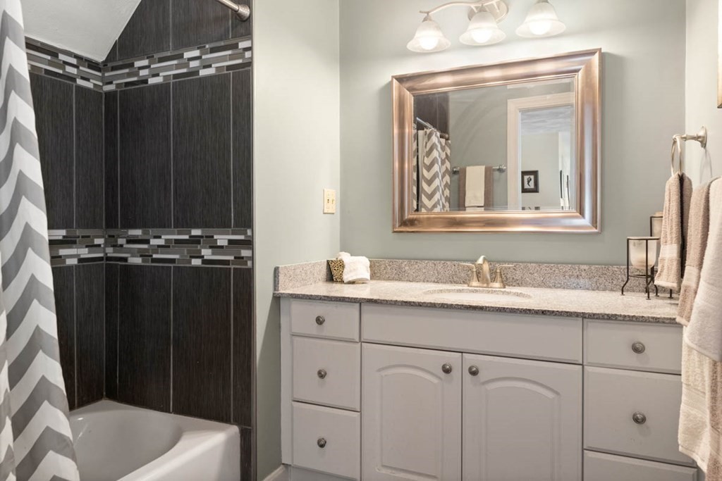 2 Valleyview Farm Road Haverhill, MA 01835 - Photo 19 of 40 Gallery Image 19