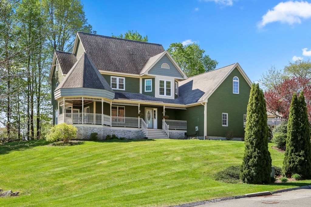 2 Valleyview Farm Road Haverhill, MA 01835 - Photo 2 of 40 Gallery Image 2