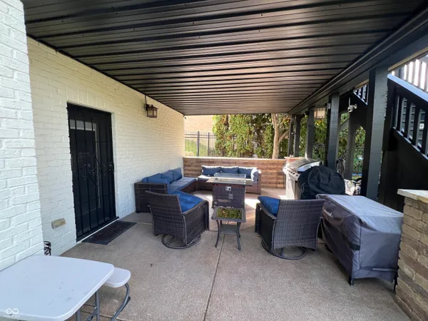 $1,675,000 | 6668 Silver Creek Drive, Indianapolis, IN 46259