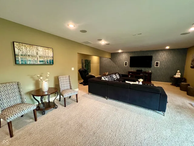 $1,675,000 | 6668 Silver Creek Drive, Indianapolis, IN 46259