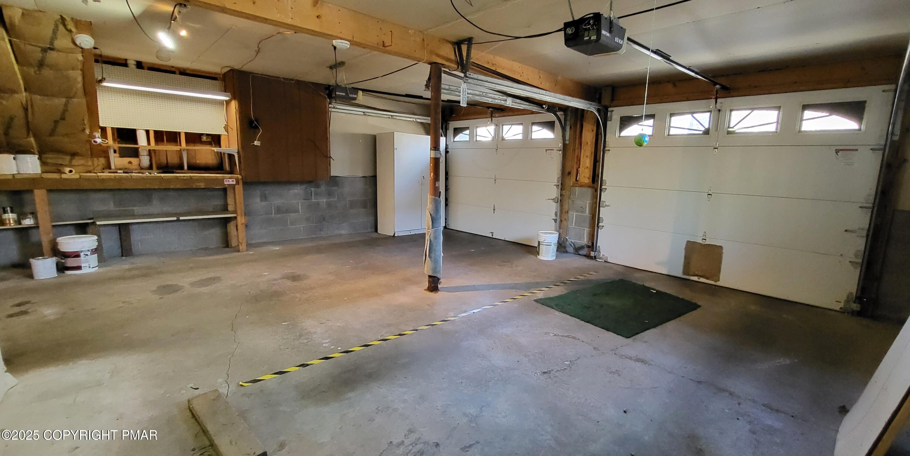 228 Edinburgh Road Bushkill, PA 18324 - Photo 50 of 77 a view of a indoor garage