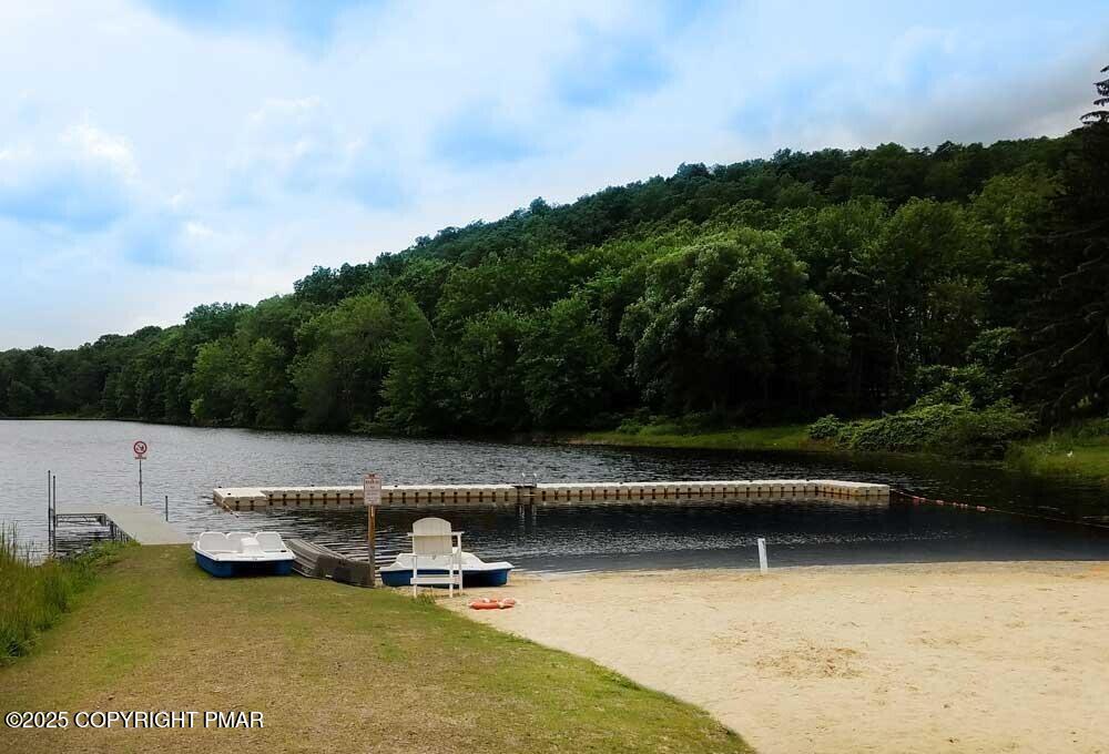 228 Edinburgh Road Bushkill, PA 18324 - Photo 63 of 77 10 Lake