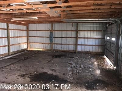8235 Jericho Road Bridgman, MI 49106 - Photo 19 of 20 2insidebarn