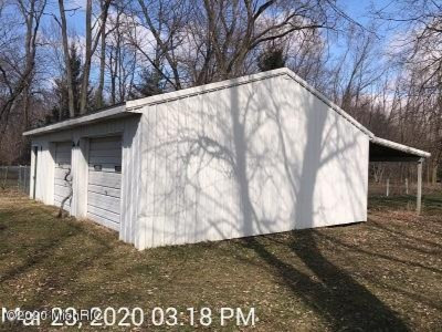 8235 Jericho Road Bridgman, MI 49106 - Photo 5 of 20 2barn