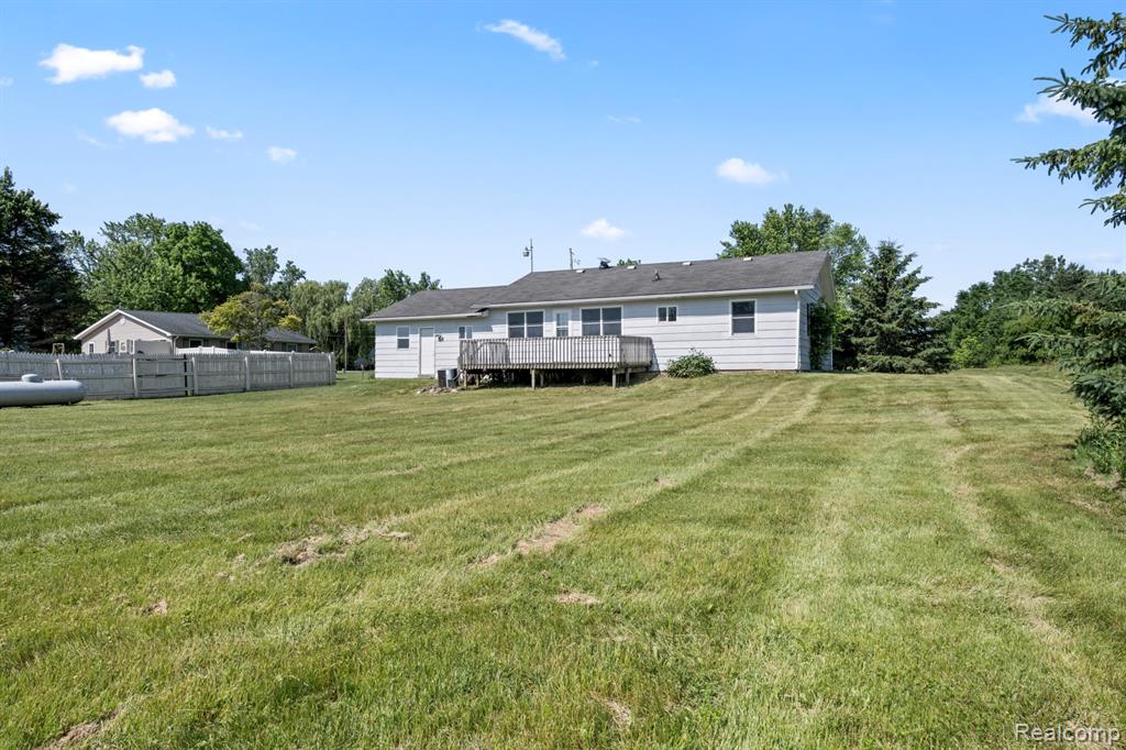 7311 South New Lothrop Road Durand, MI 48429 - Photo 32 of 34