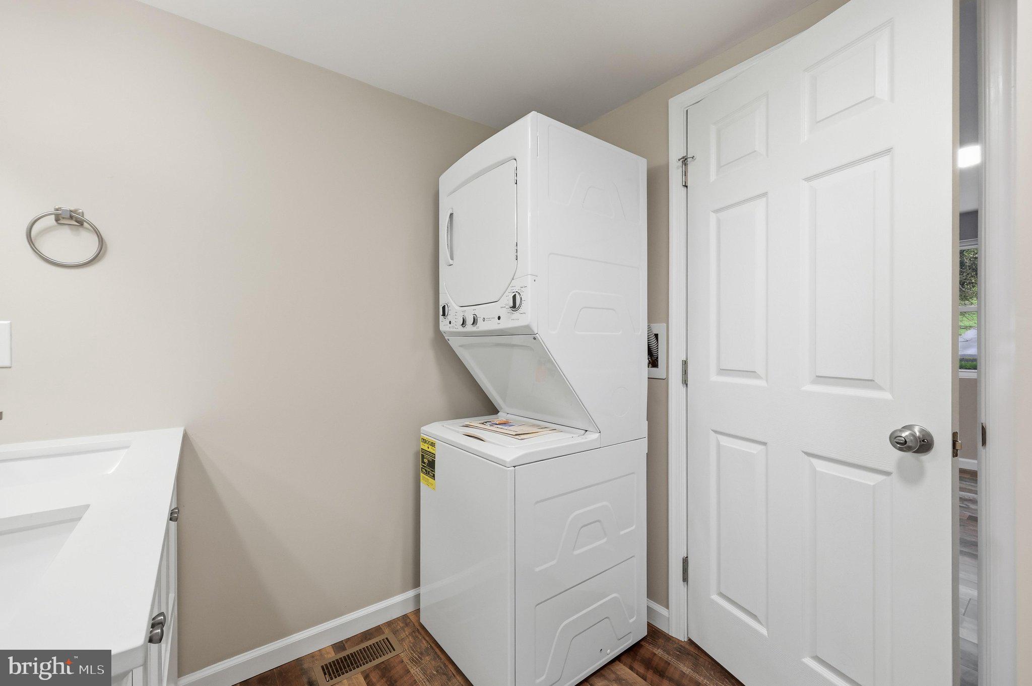 3013 East Boss Arnold Road Jefferson, MD 21755 - Photo 33 of 51 Laundry Area