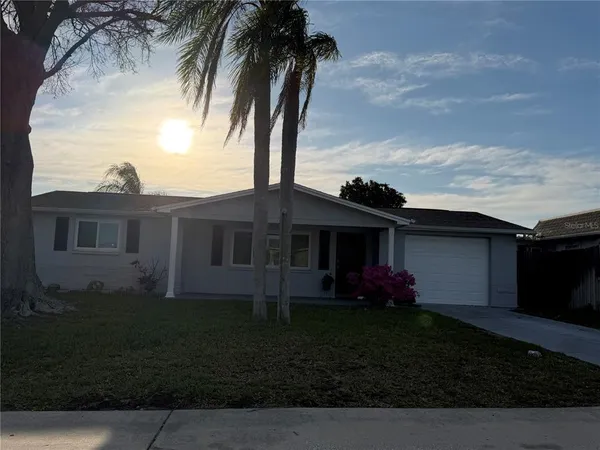 $1,875 | 3711 Blackhawk Drive, New Port Richey, FL 34652