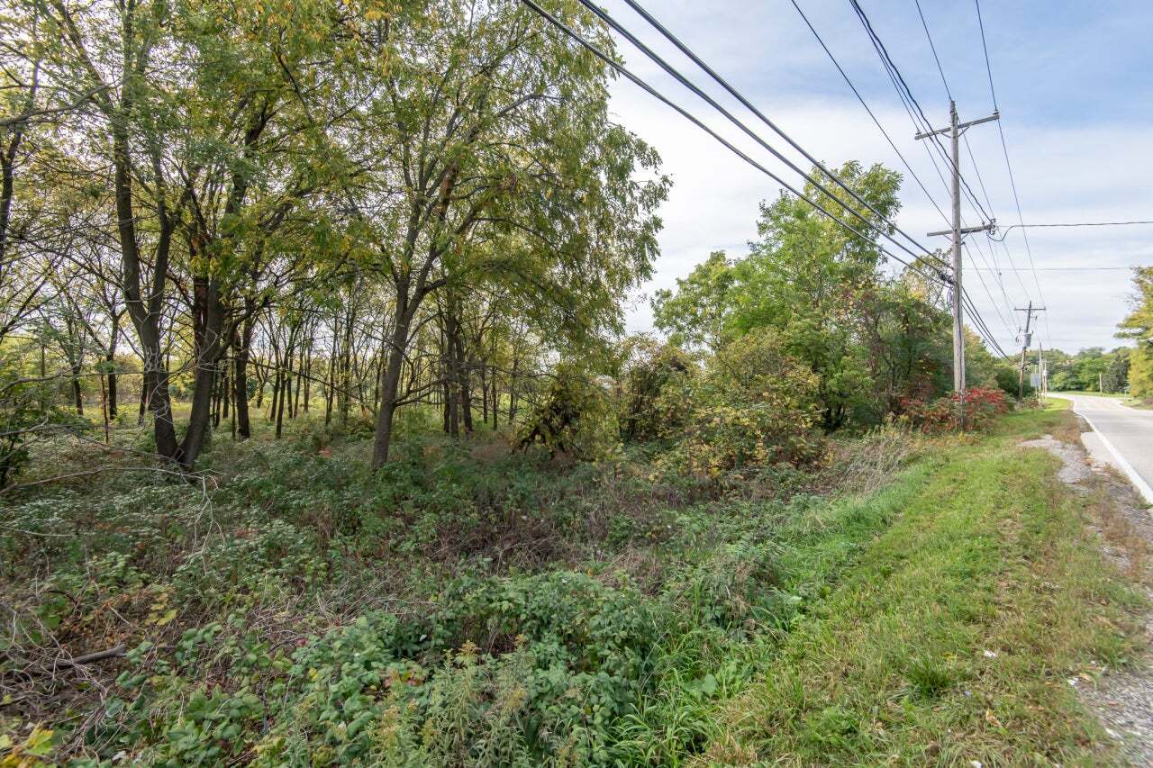 Lt1 Saylesville Road Waukesha, WI 53189 - Photo 3 of 7 Photo 1
