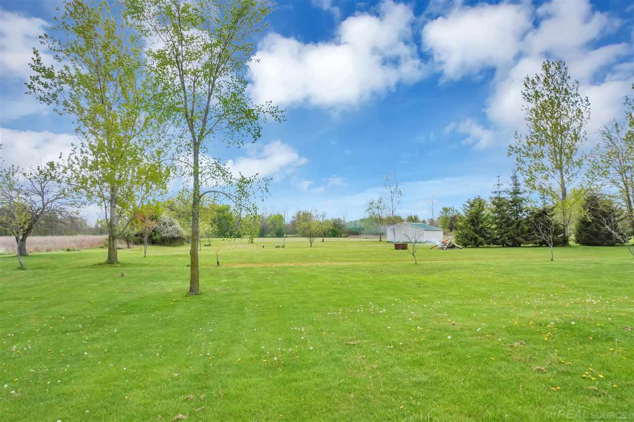 8827 Sparling Road Goodells, MI 48027 - Photo 20 of 23