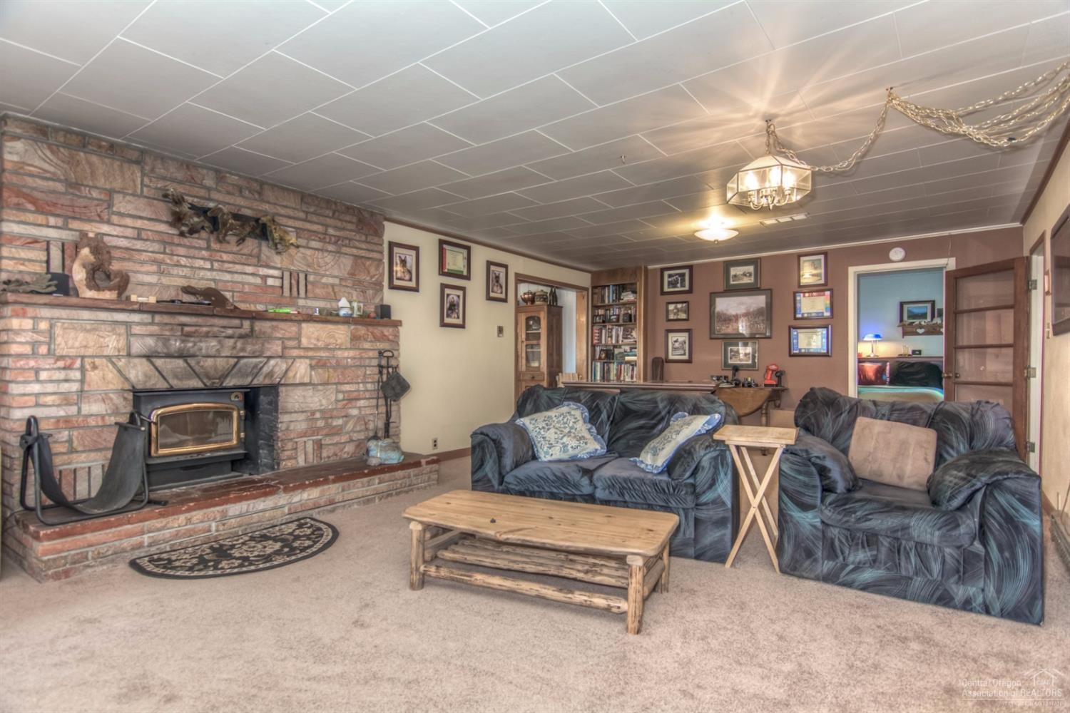 20990 Yeoman Road Bend, OR 97701 - Photo 12 of 18 Gallery Image 12