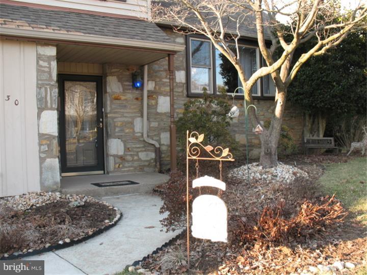 13030 Sewell Road Philadelphia, PA 19116 - Photo 3 of 24 Exterior Front
