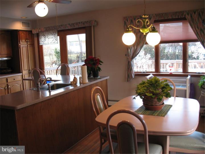 13030 Sewell Road Philadelphia, PA 19116 - Photo 6 of 24 Kitchen