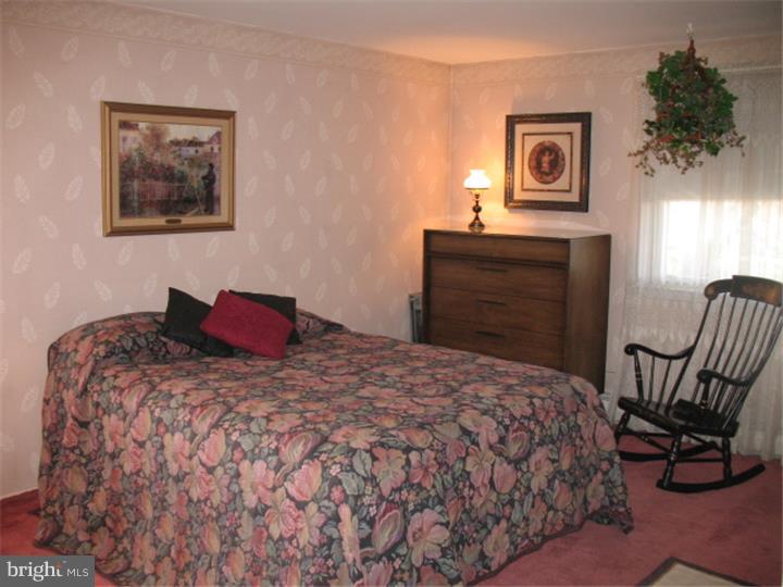 13030 Sewell Road Philadelphia, PA 19116 - Photo 9 of 24 Bedroom - Main