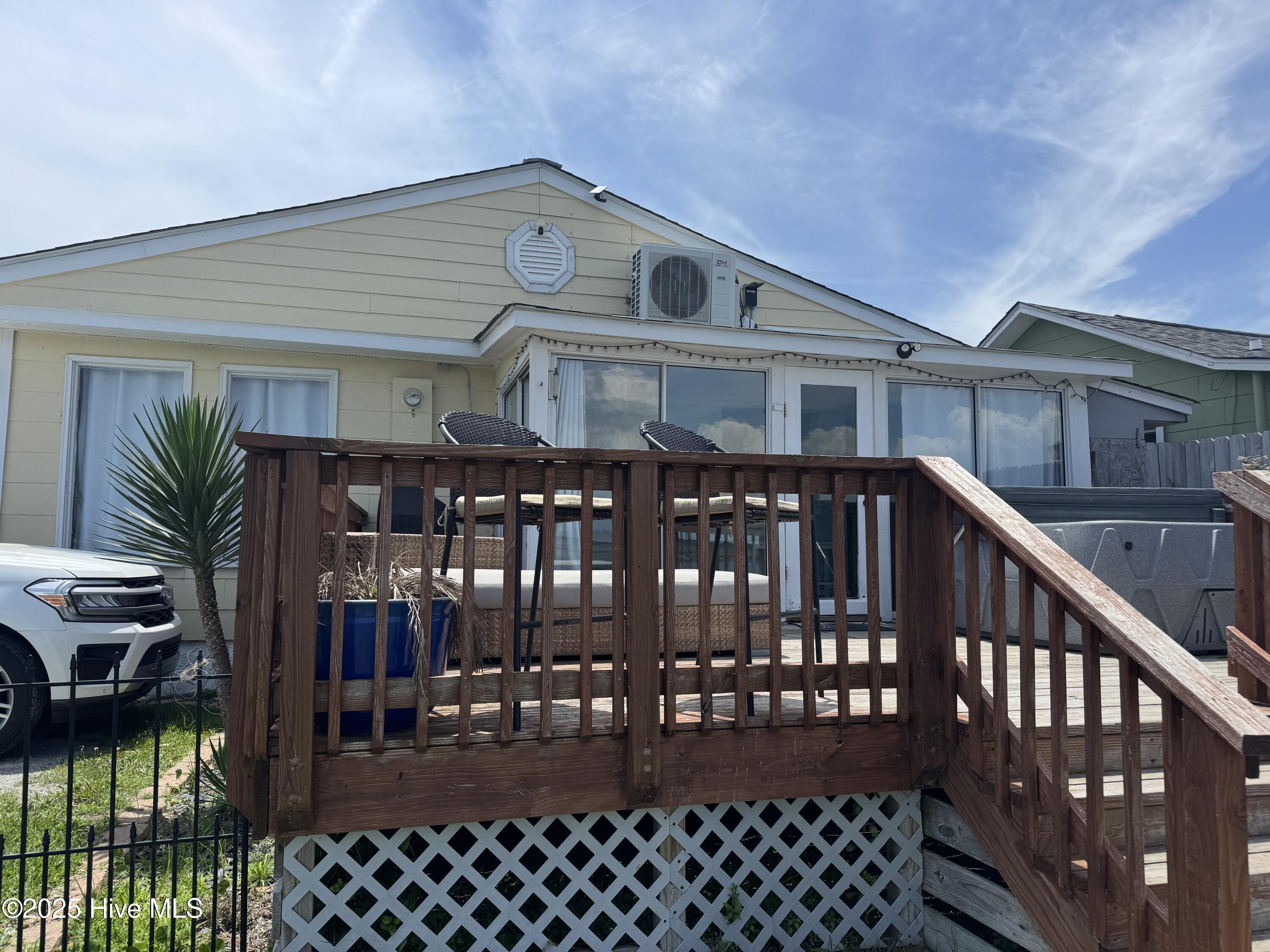 123 Cedar Point Boulevard Cedar Point, NC 28584 - Photo 21 of 21 IMG_5853