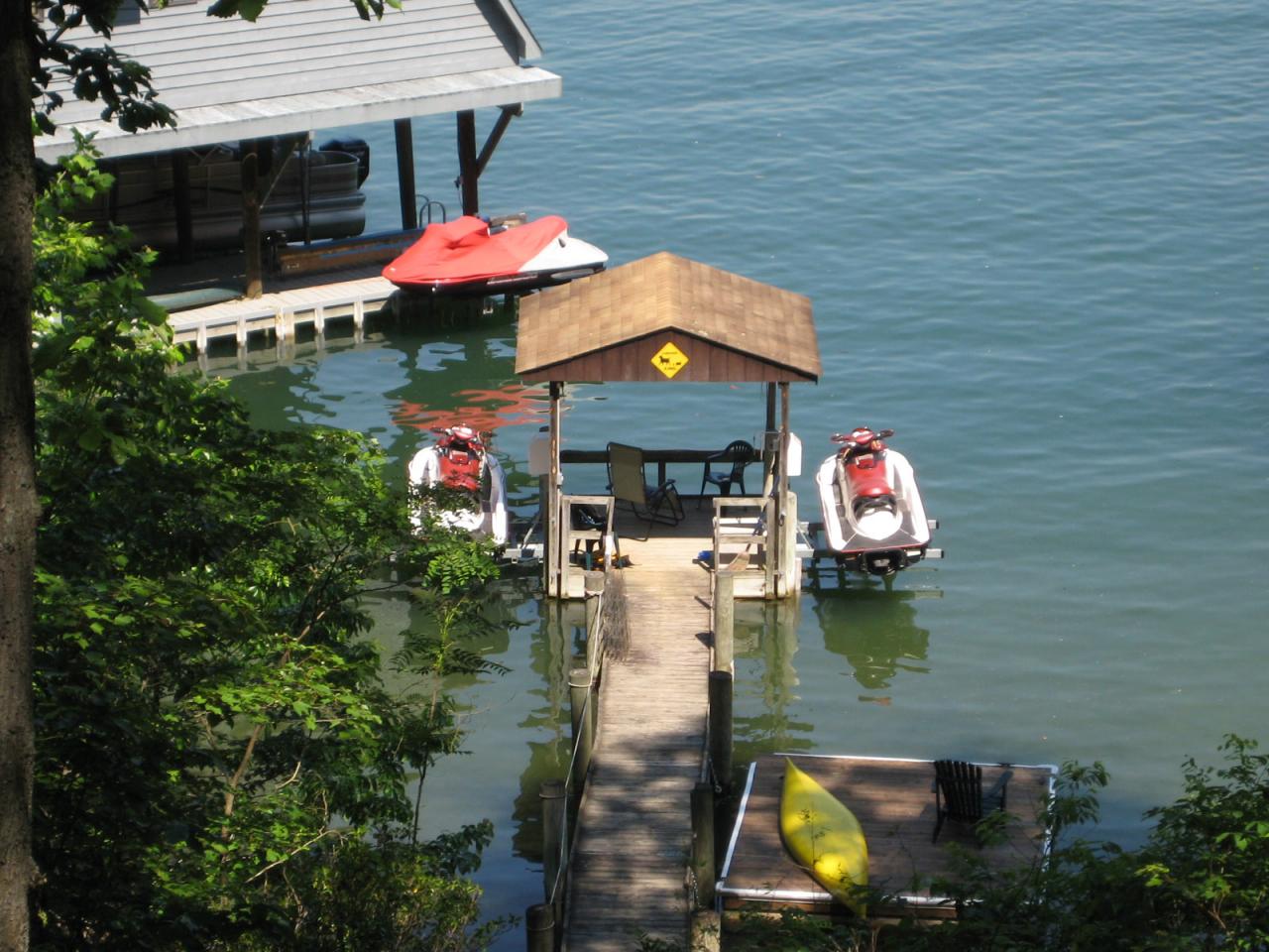 816 High Point Road Moneta, VA 24121 - Photo 2 of 11 Dock w/ Two Electric PWC Lifts!!
