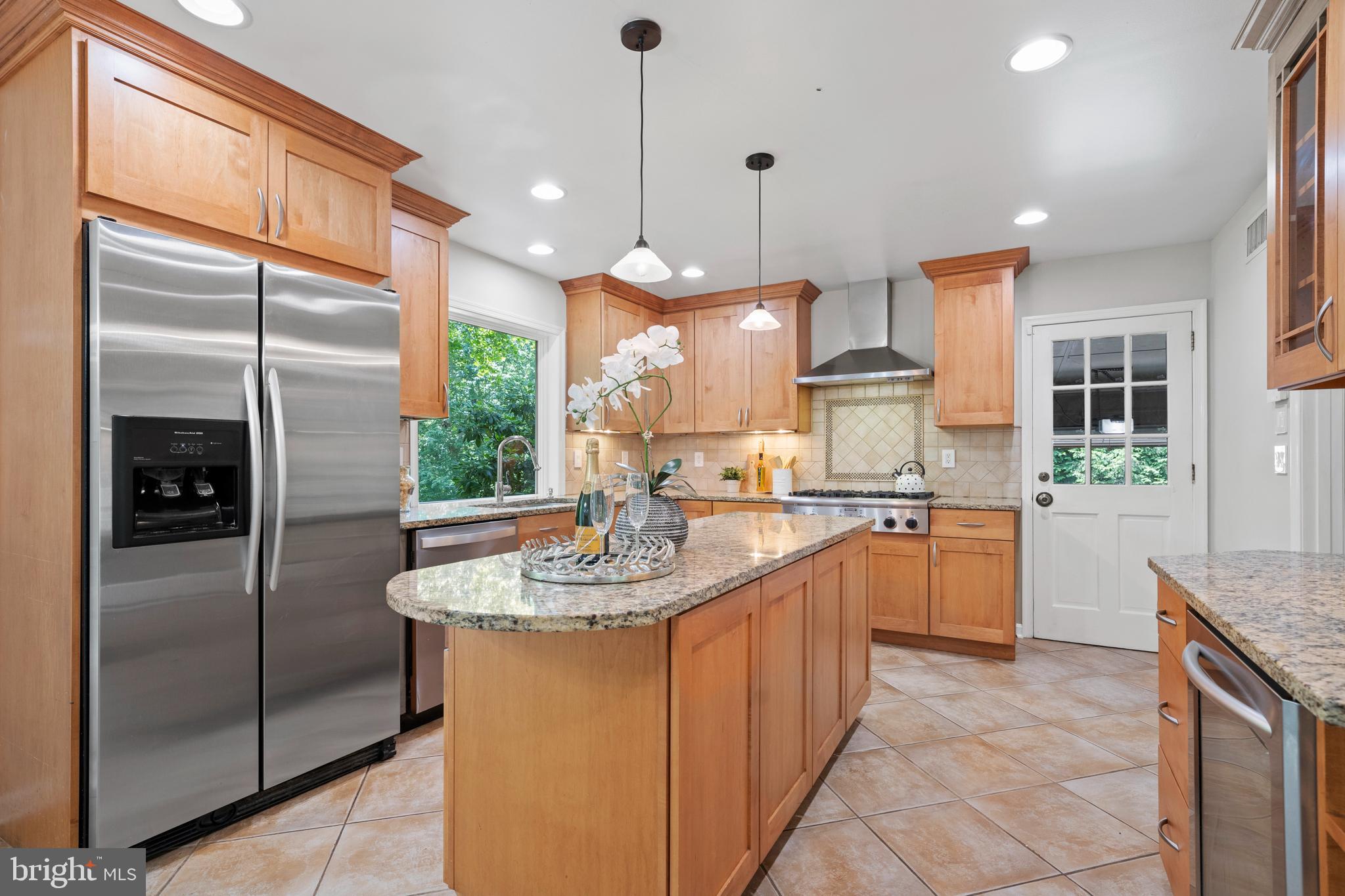 13907 Esworthy Road Darnestown, MD 20874 - Photo 12 of 59 Gallery Image 12