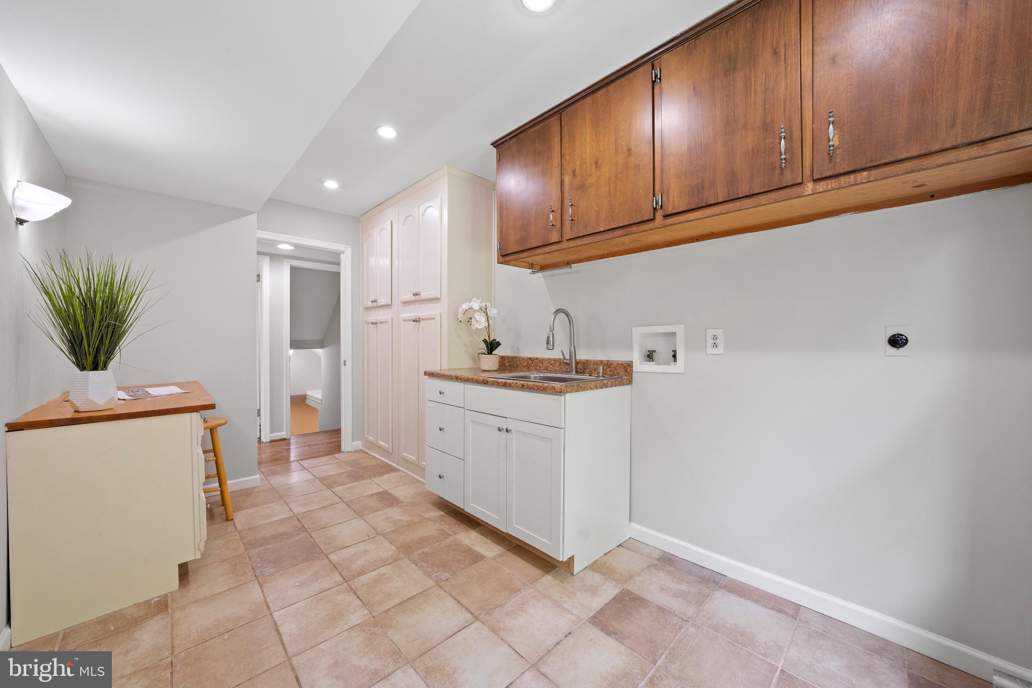 13907 Esworthy Road Darnestown, MD 20874 - Photo 16 of 59 Gallery Image 16