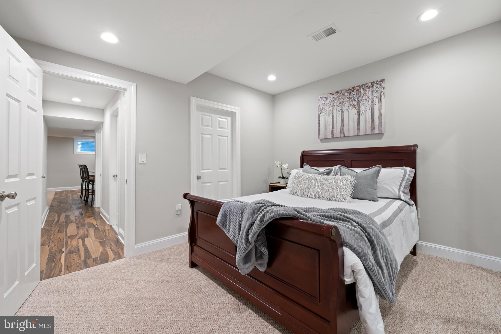 13907 Esworthy Road Darnestown, MD 20874 - Photo 42 of 59 Gallery Image 42