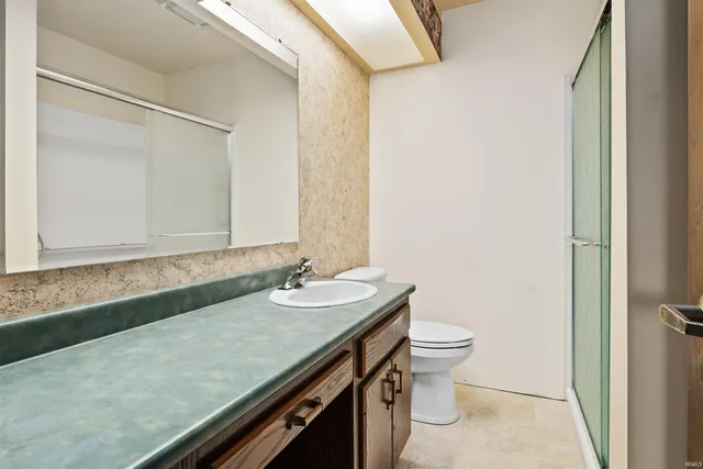 $254,900 | 271 North McClellan Street, Unit 105, Auburn, IN 46706