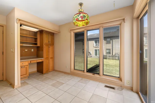 $254,900 | 271 North McClellan Street, Unit 105, Auburn, IN 46706