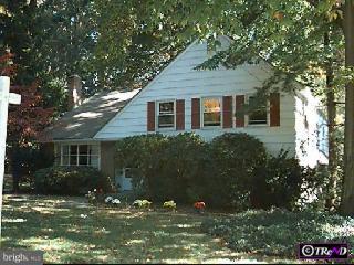 933 Edwards Drive Springfield, PA 19064 - Photo 1 of 1