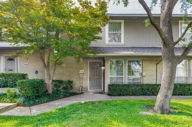 $2,595 | 7608 Woodthrush Drive, Dallas, TX 75230
