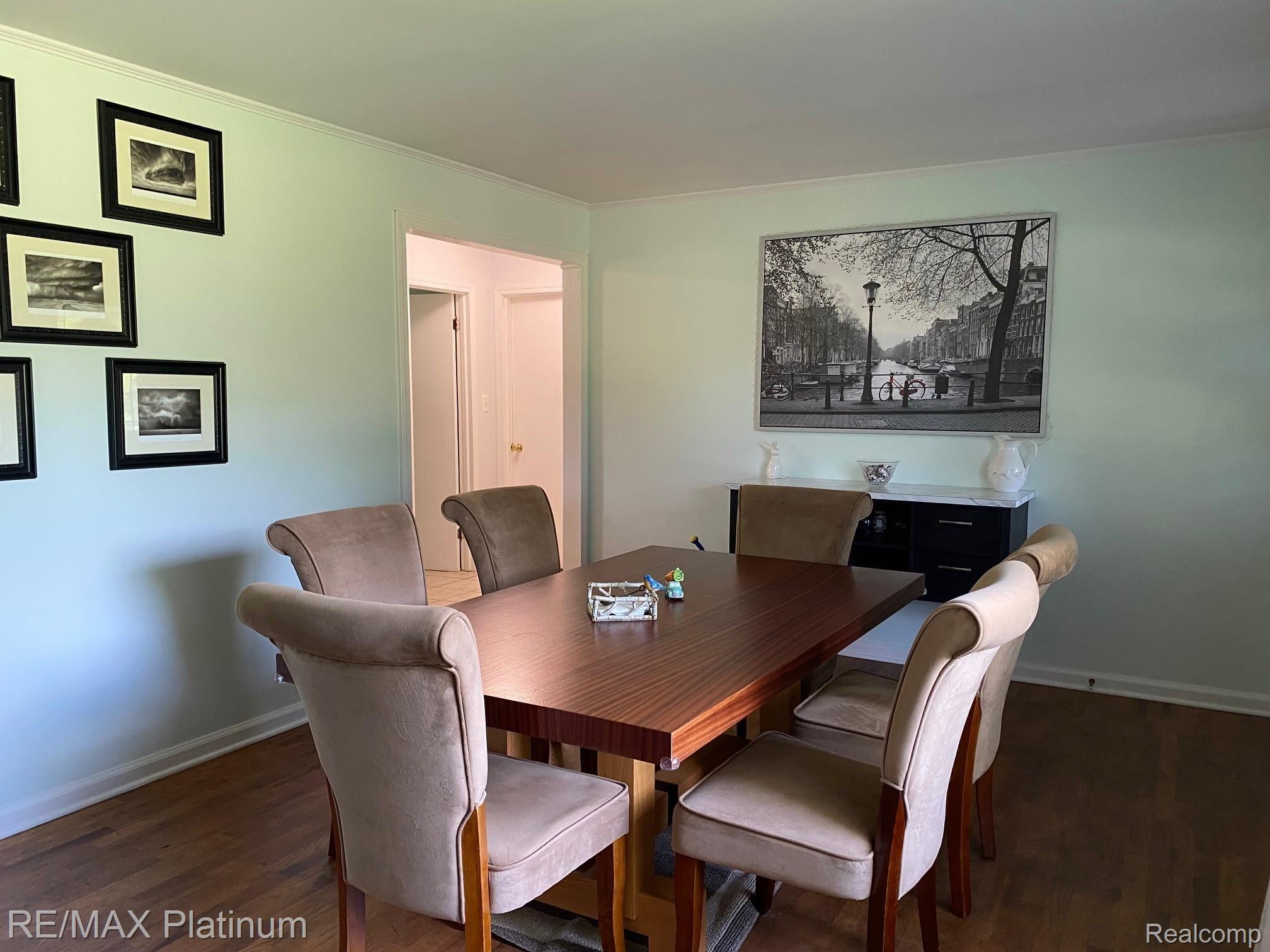 4450 North Eager Road Howell, MI 48855 - Photo 13 of 23 Dining Room or Livingroom