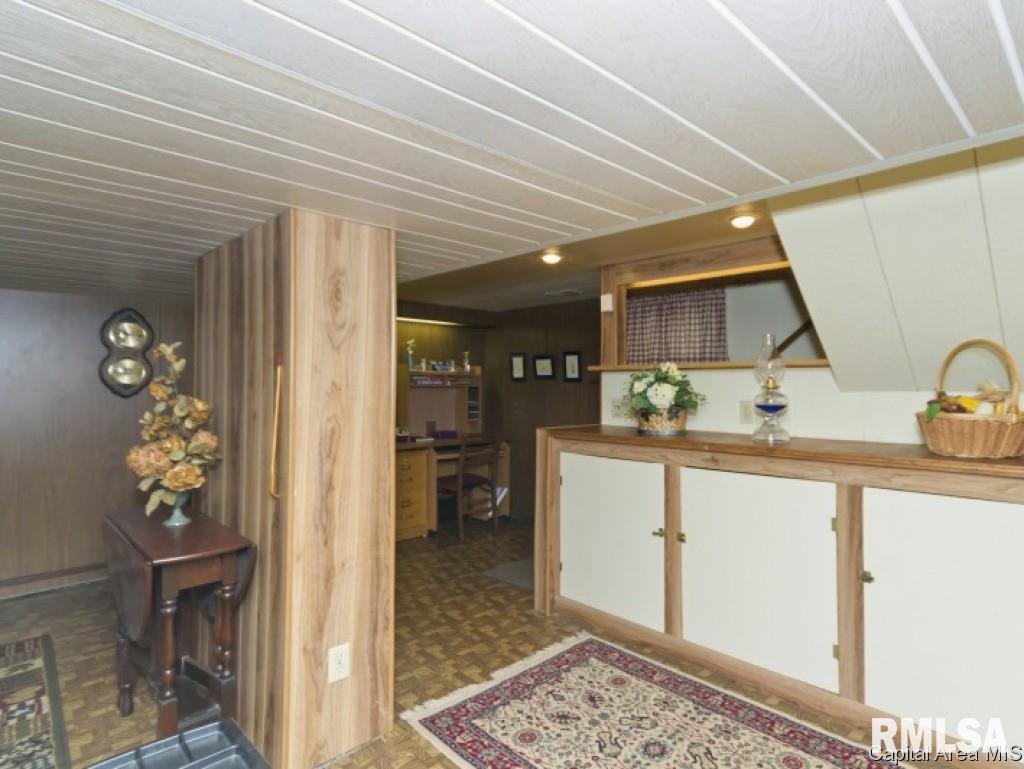643 West Vine Street Springfield, IL 62704 - Photo 24 of 31 Gallery Image 24