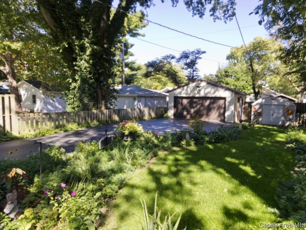 643 West Vine Street Springfield, IL 62704 - Photo 29 of 31 Gallery Image 29
