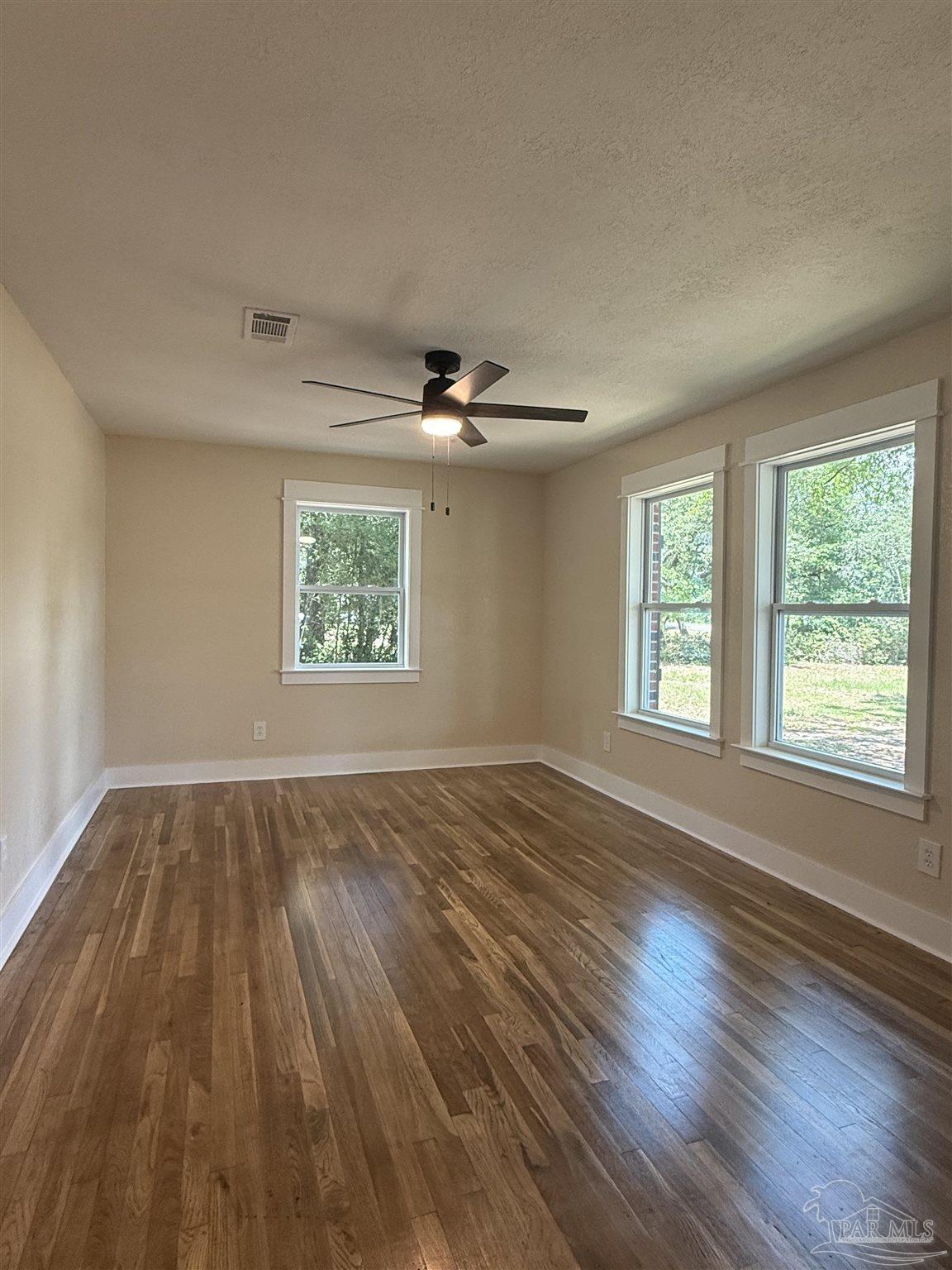 5837 Berryhill Road Milton, FL 32570 - Photo 4 of 25