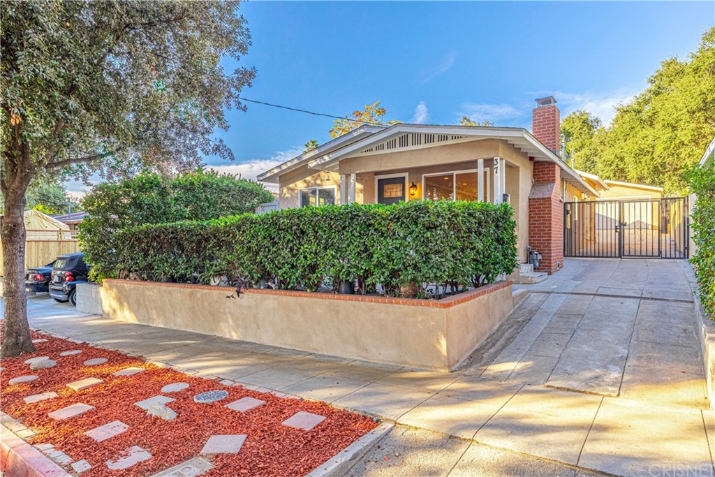 37 West Tremont Street Pasadena, CA 91103 - Photo 2 of 32