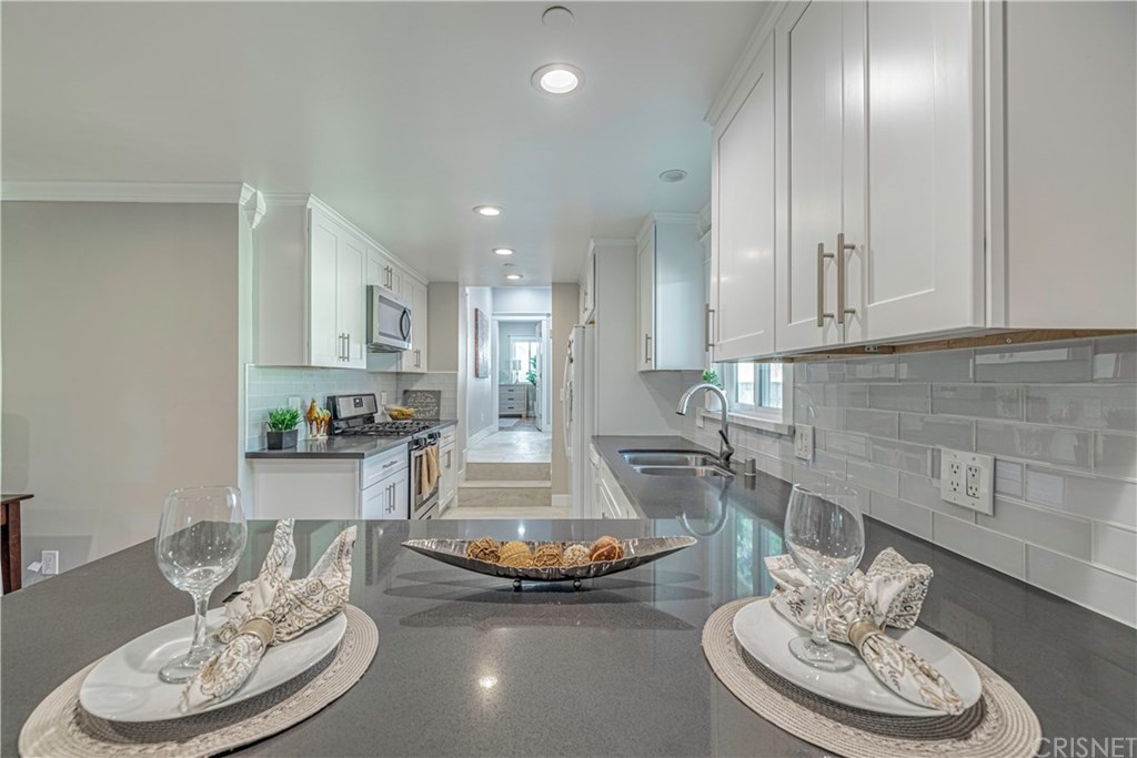 37 West Tremont Street Pasadena, CA 91103 - Photo 10 of 32